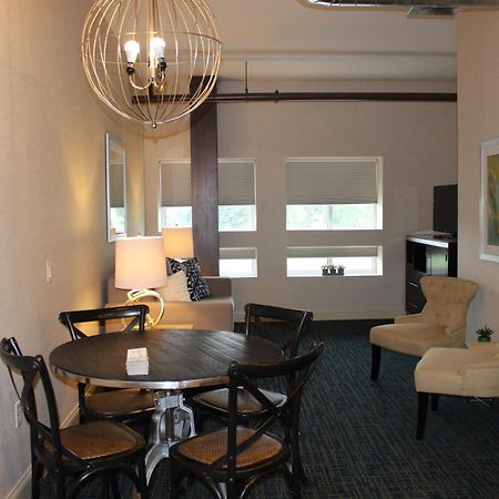 Warehouse Hotel At The Nook Manheim Room photo